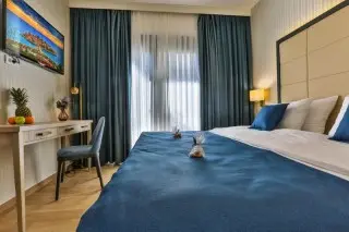 Hotel Harmony