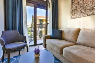 Hotel Harmony