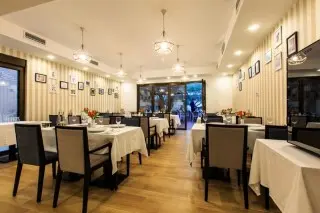 Hotel Harmony