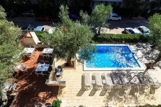 Hotel Harmony
