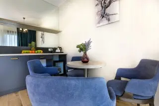 Hotel Harmony