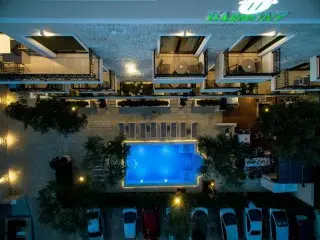 Hotel Harmony