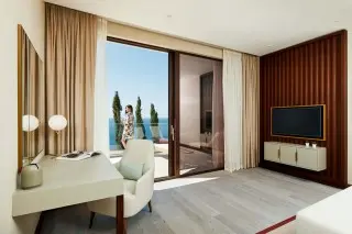 Ānanti Resort, Residences & Beach Club 