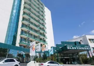 Hotel Slavyanski
