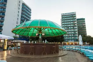 Hotel Slavyanski