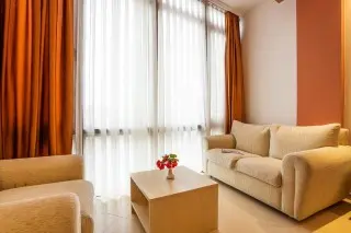 Gold Pearl Hotel
