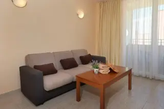 Pollo Resort All Inclusive Light