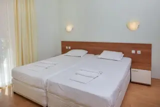 Pollo Resort All Inclusive Light
