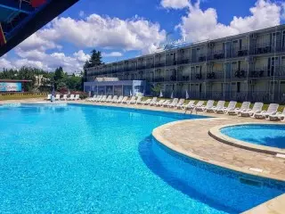 Hotel Continental Blue