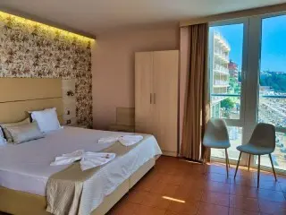Aphrodita Beach Hotel