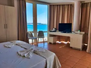 Aphrodita Beach Hotel