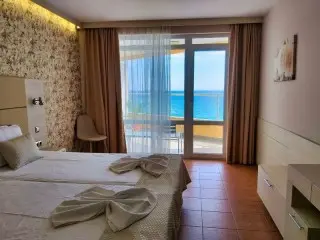 Aphrodita Beach Hotel