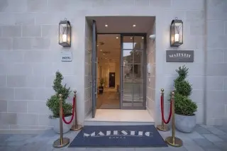 Hotel Majestic 