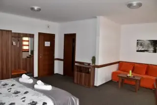 Hotel Avalanche