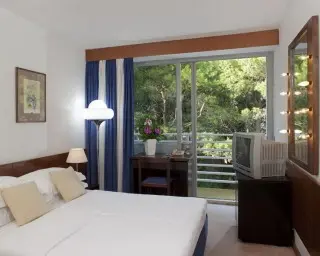 Bluesun Hotel Maestral