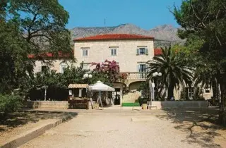 Bluesun Hotel Kaśtelet