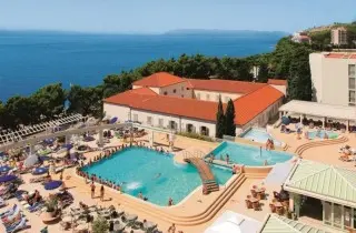 Bluesun Hotel Kaśtelet