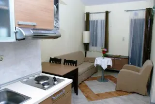 Hotel Priscapac Resort & Apartments