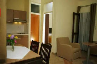 Hotel Priscapac Resort & Apartments