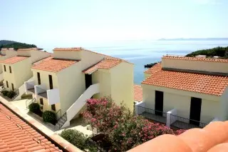 Hotel Priscapac Resort & Apartments