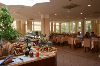 Valamar Zvonimir Hotel