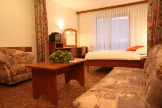 Corinthia-Baśka Sunny Hotel by Valamar