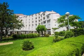 Corinthia-Baśka Sunny Hotel by Valamar