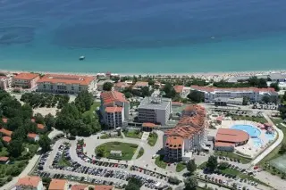 Corinthia-Baśka Sunny Hotel by Valamar