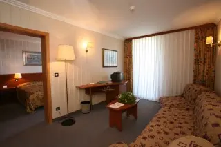 Corinthia-Baśka Sunny Hotel by Valamar
