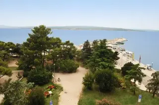 Hotel International
