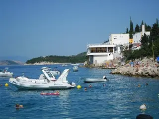 Hotel International