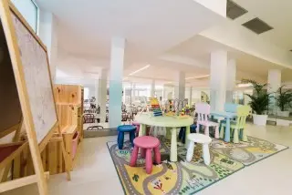 Hotel & Paviljoni Slaven