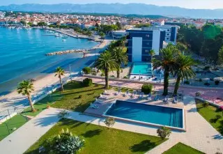 Liberty Plaza 4* & Hotel 3*