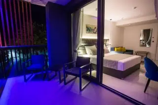 Liberty Plaza 4* & Hotel 3*