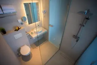 Liberty Plaza 4* & Hotel 3*