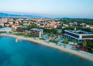 Liberty Plaza 4* & Hotel 3*