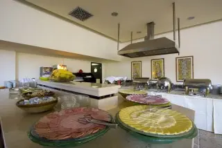 Hotel International
