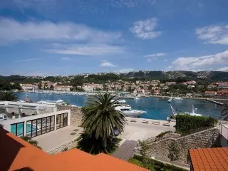 Hotel International