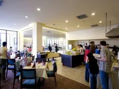 Hotel International