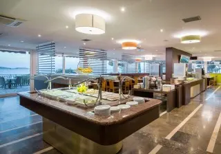Hotel Zora