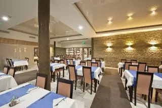 Hotel Uran