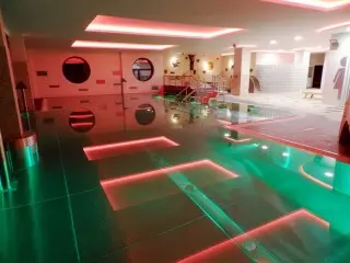 Hotel Uran