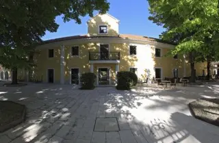 Hotel Adriana