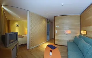 Hotel Adriana