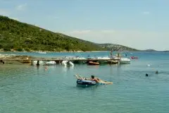 Apartmani Hostin Tisno