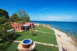 Istrian Villas for Plava Laguna
