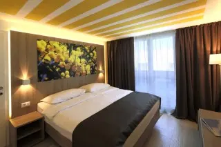 Medora Auri Family Beach Resort-pavilon