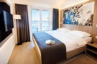 Medora Auri Family Beach Resort-pavilon