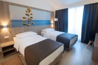 Medora Auri Family Beach Resort-pavilon