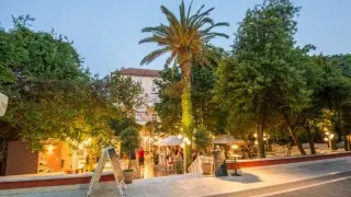 Hotel Sumratin